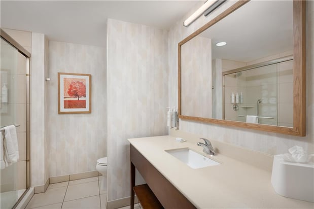 Images Hampton Inn Cleveland