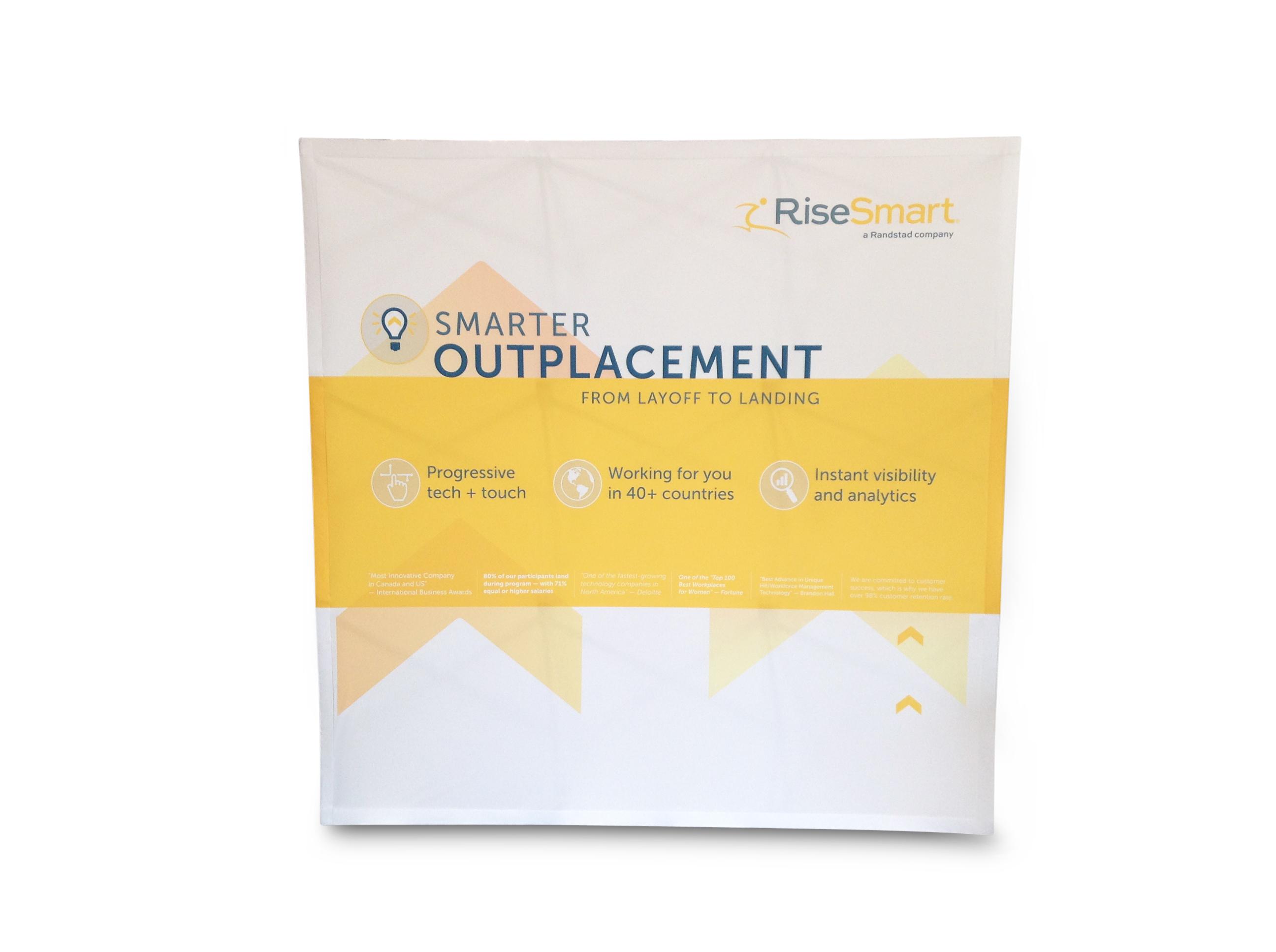 Outplacement kit box for RiseSmart. Offset printing by PLC Print.