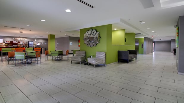 Images Holiday Inn Express & Suites Jackson Downtown - Coliseum by IHG