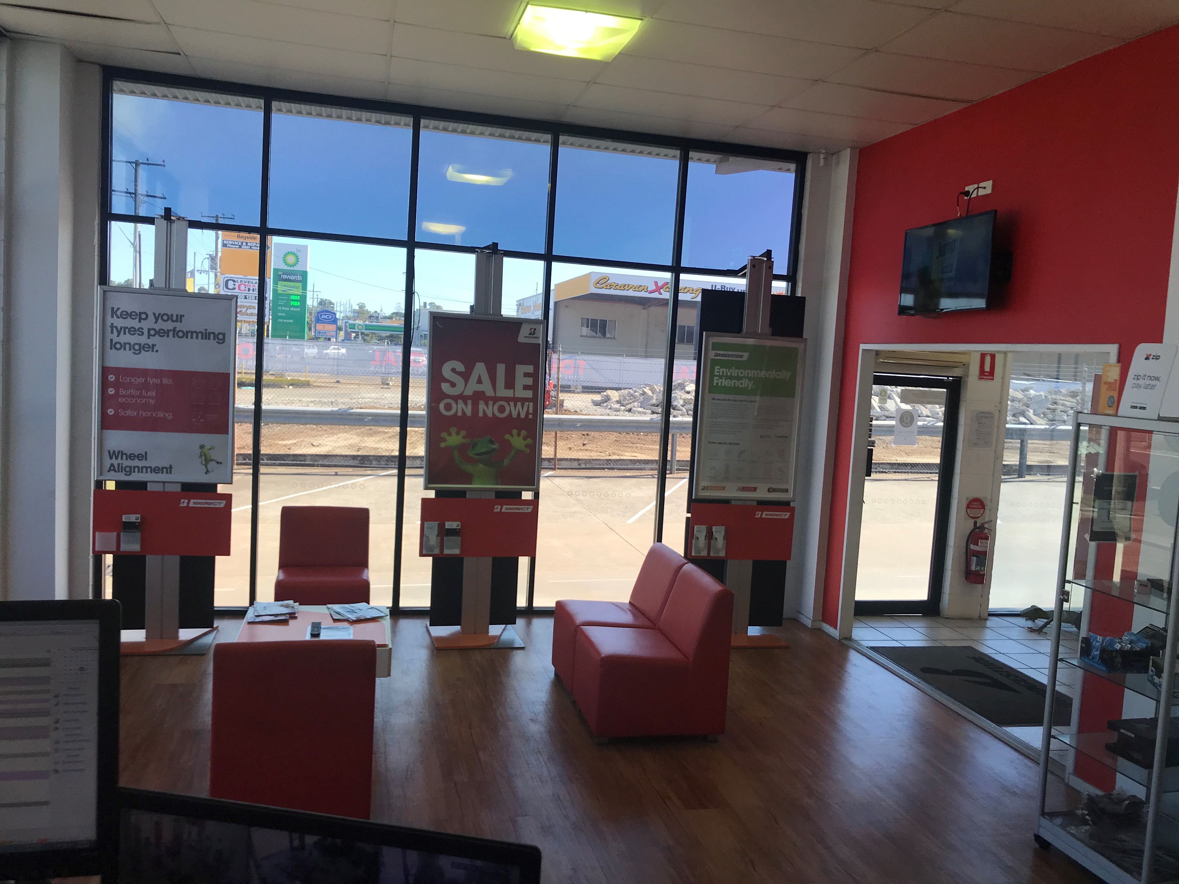 Images Bridgestone Select Tyre & Auto Cleveland