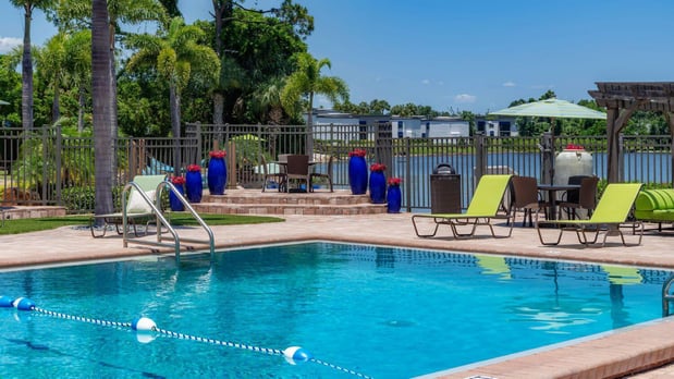 Images Liv at Winter Park Apartment Homes