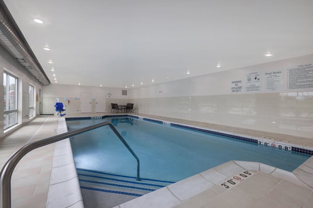 Images Holiday Inn Express & Suites Grand Rapids South - Wyoming by IHG