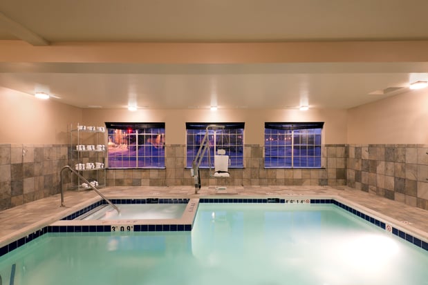Images Holiday Inn Express & Suites Fraser - Winter Park Area by IHG