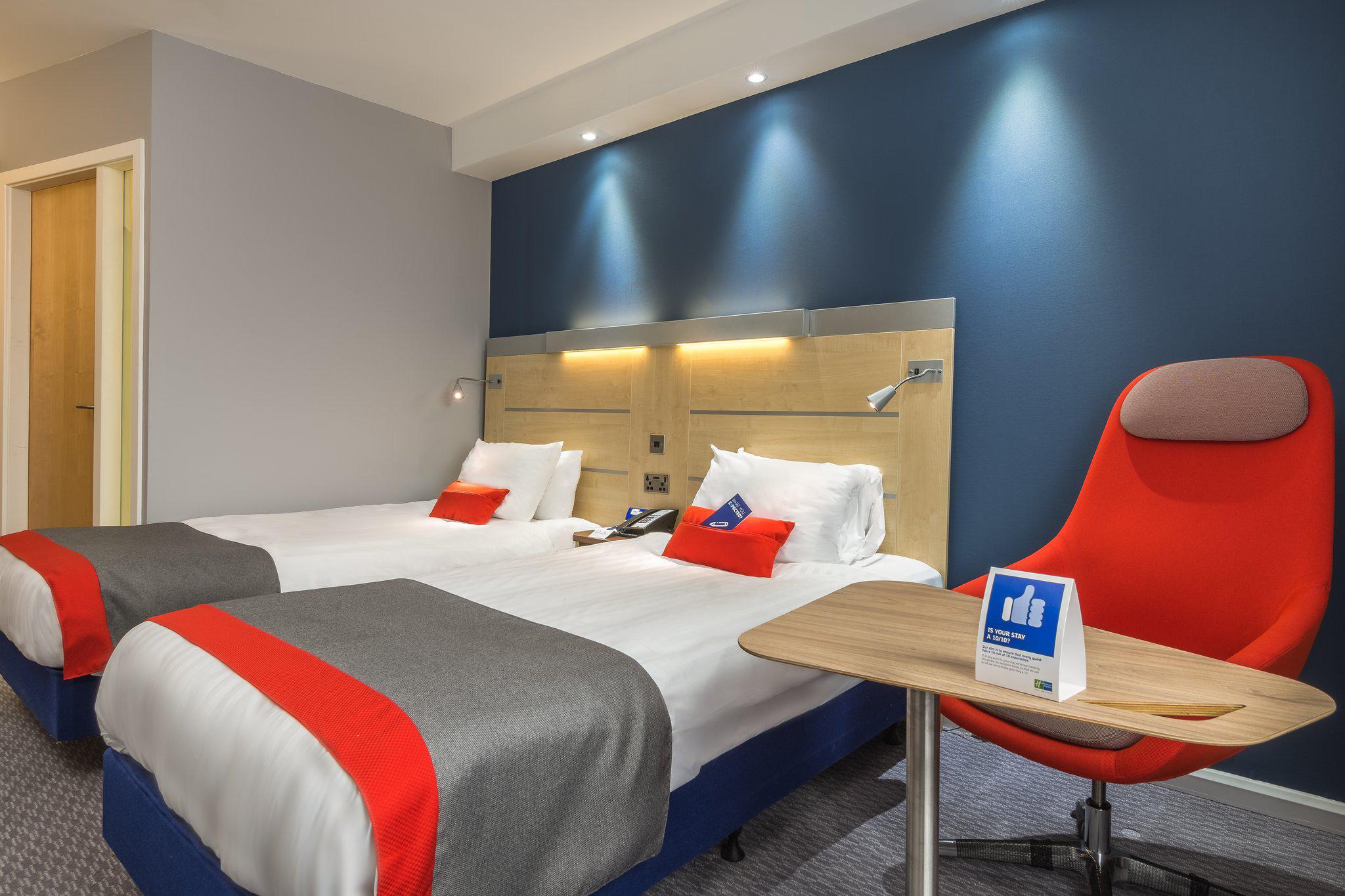 Images Holiday Inn Express Kettering, an IHG Hotel