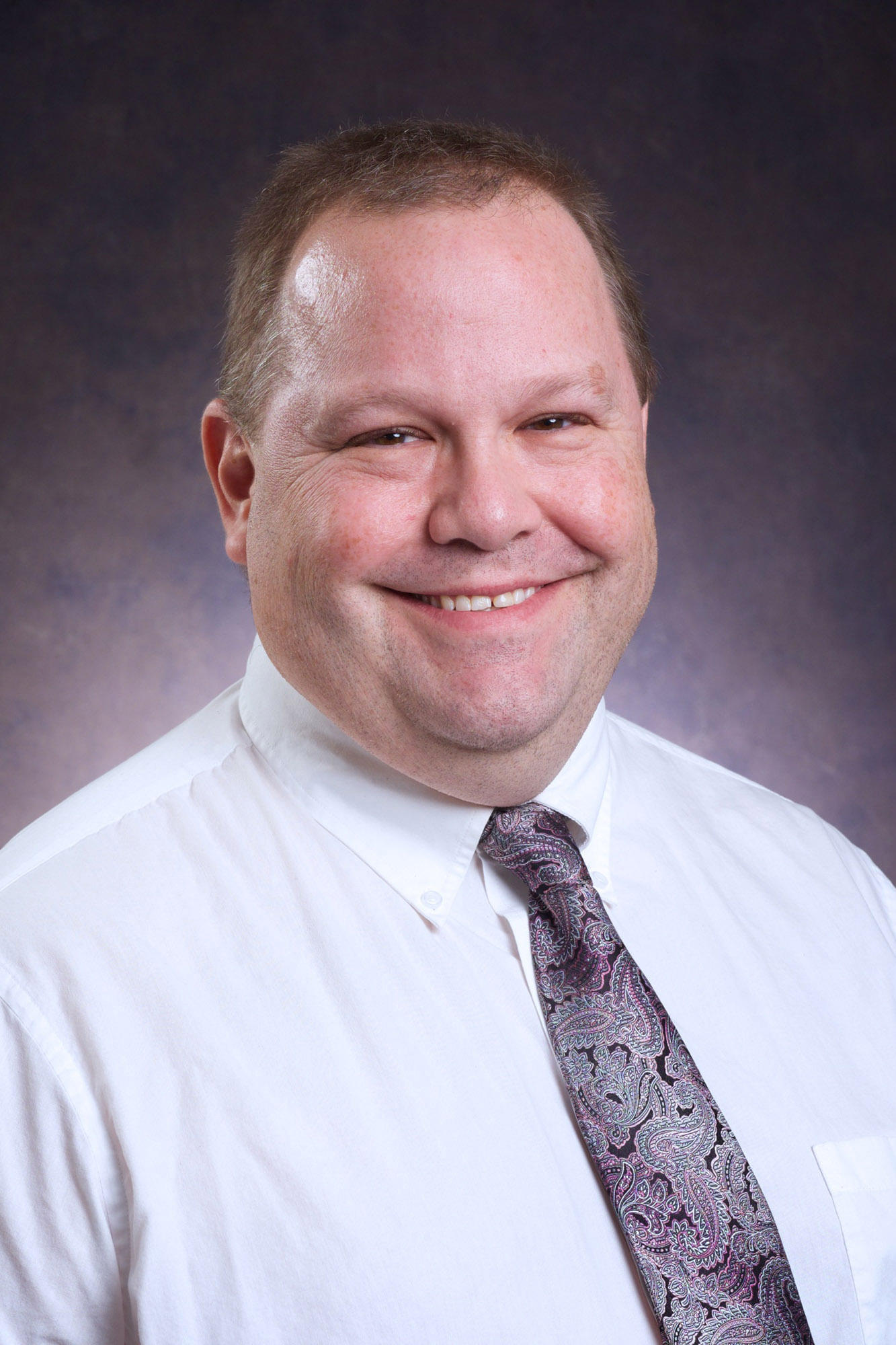 Dr. Daniel Elsholz, MD Lansing, MI Internist/pediatrician