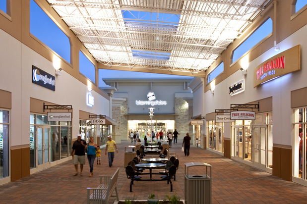 Grand Prairie Premium Outlets in Grand Prairie, 2950 W Interstate 20 - Outlet Malls in Grand ...