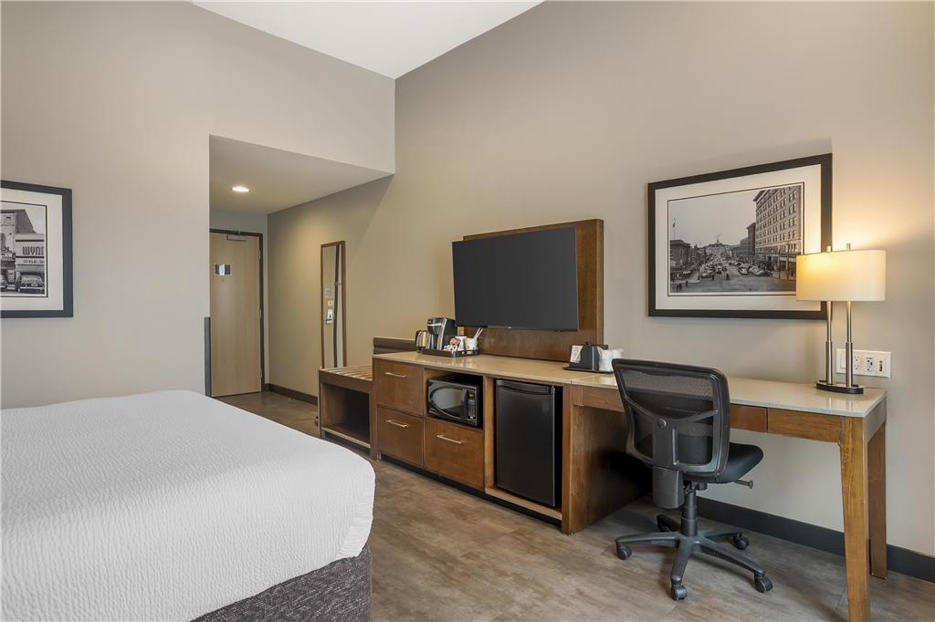 Images Best Western Plus East Side