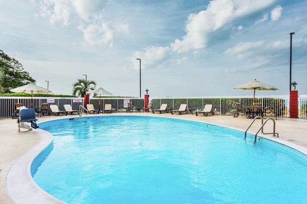 Images Hampton Inn Morehead City