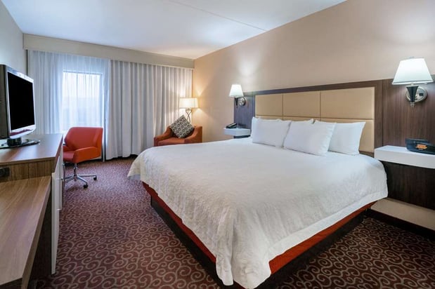 Images Hampton Inn Frostburg
