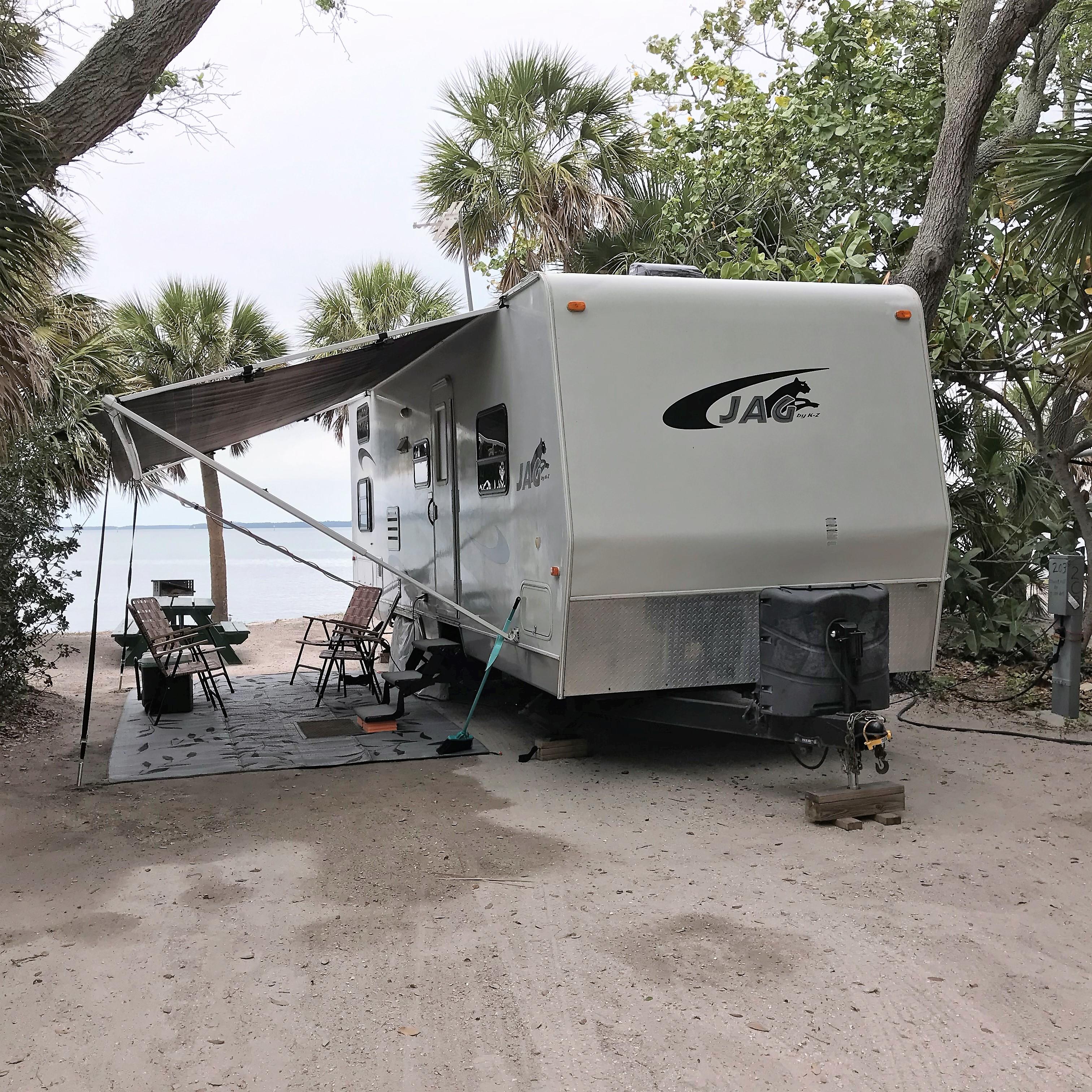 BLUE JAY CAMPER RENTALS FLORIDA