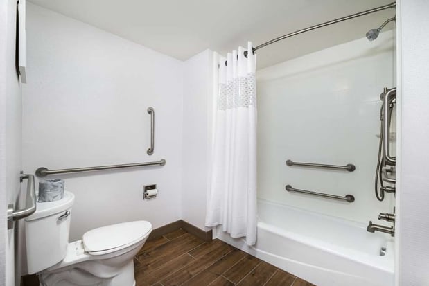 Images Hampton Inn & Suites Wixom