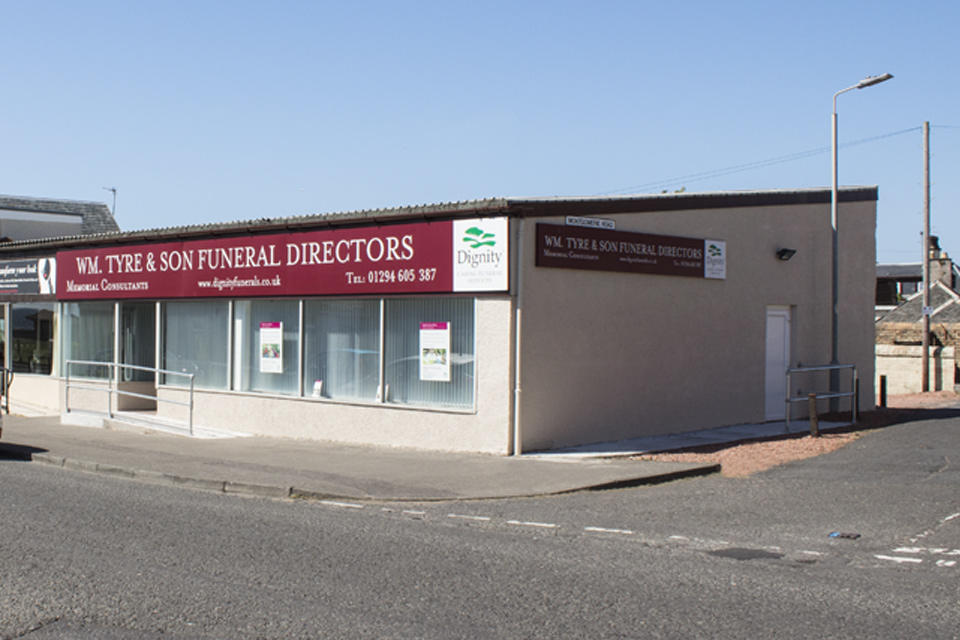 Images Closed - WM Tyre & Son Funeral Directors