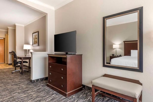 Images Best Western Plus Lake Worth Inn & Suites