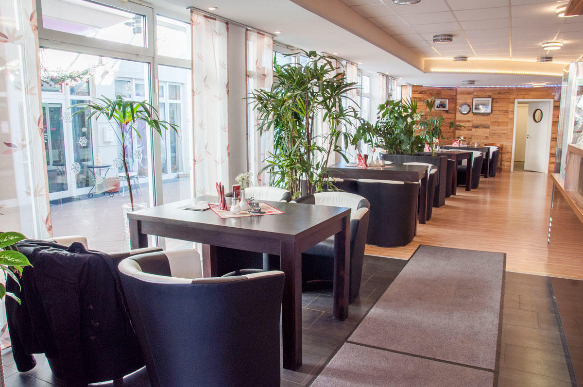 Cafe Hirschberg GmbH, Brunnenallee 32 in Bad Wildungen