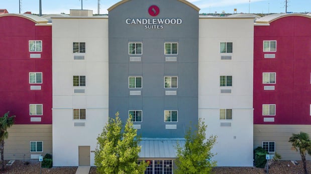 Images Candlewood Suites San Antonio Downtown by IHG