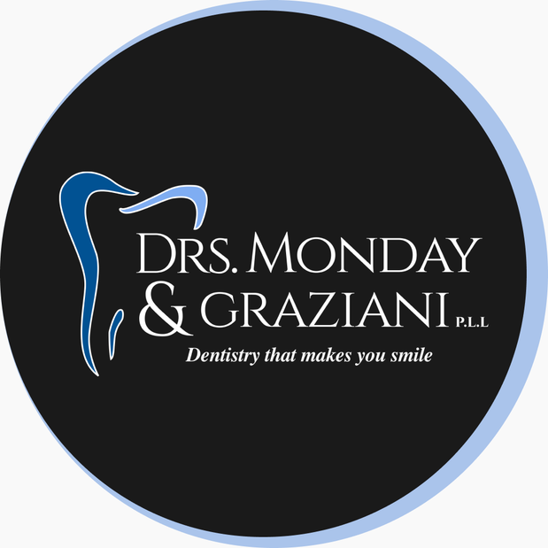 Drs. Monday & Graziani P.L.L.C. Logo