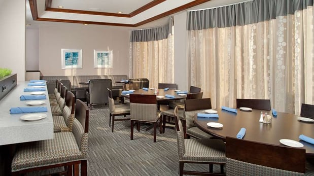 Images DoubleTree by Hilton Hotel Chicago Wood Dale - Elk Grove