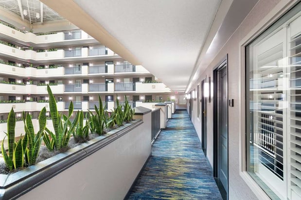 Images Embassy Suites by Hilton Orlando Airport