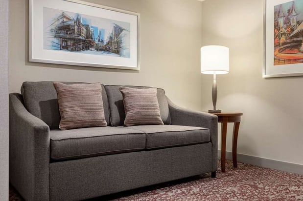 Images Hilton Garden Inn Louisville Downtown
