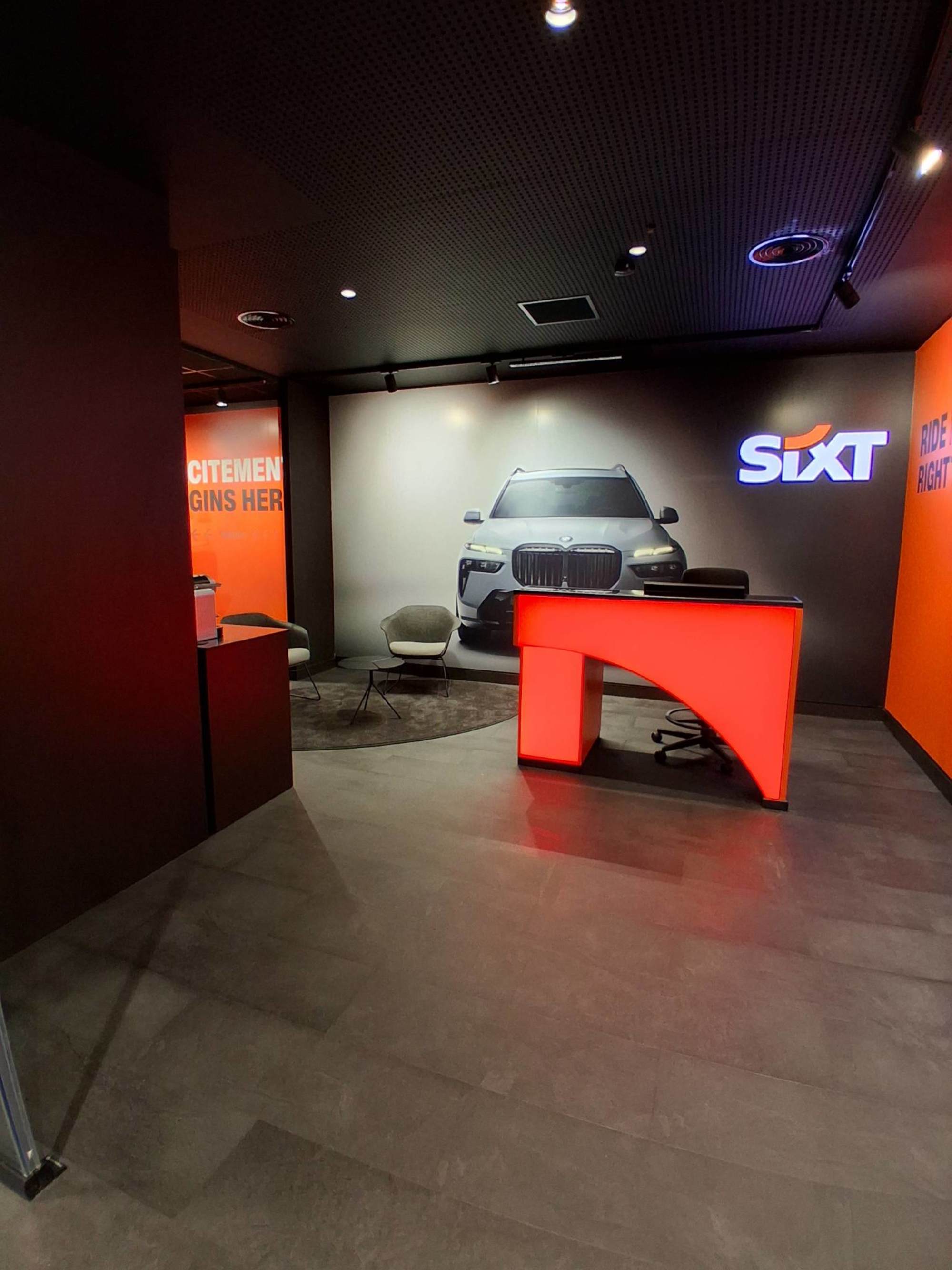 SIXT Alquiler de Coches - Aeropuerto de M&aacute;laga (AGP) 25