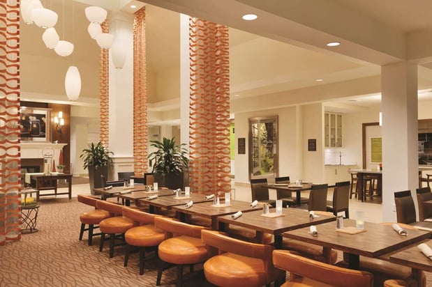 Images Hilton Garden Inn Boston Logan Airport