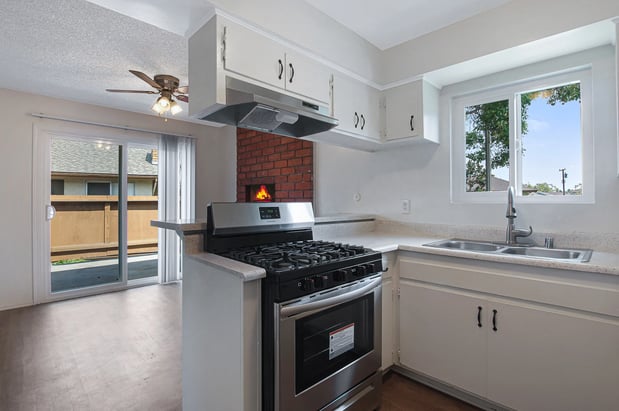 Images Kenyon Pointe