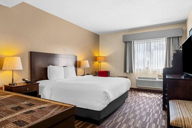 Images Best Western University Inn