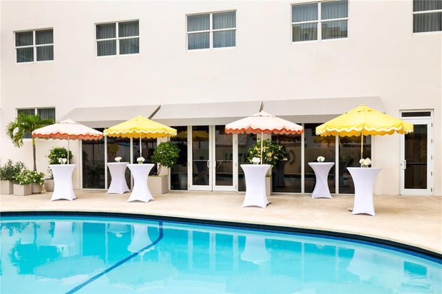 Images Hotel Continental Miami Beach, Tapestry Collection by Hilton