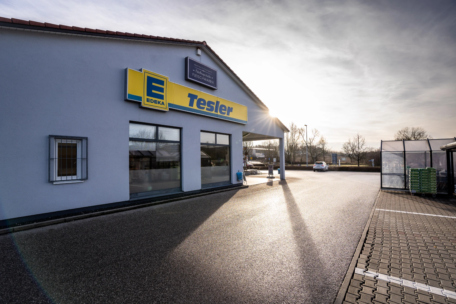 Edeka Tesler, Sonnenstraße 1 in Furth