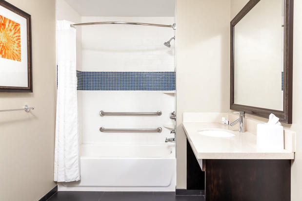 Images Staybridge Suites Denver - Central Park, an IHG Hotel