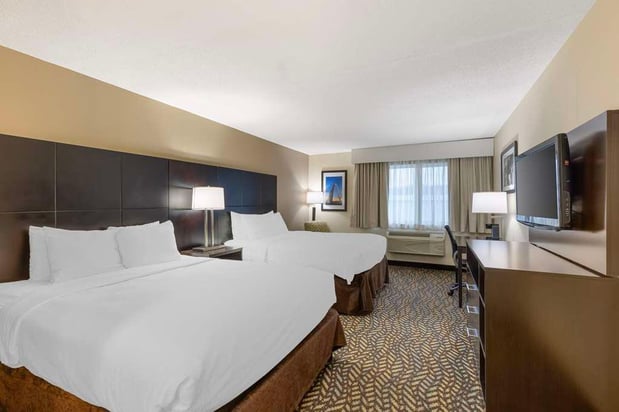 Images Best Western St. Louis Inn