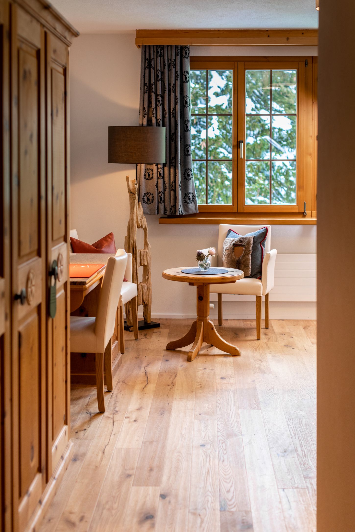 Bilder Beyeler Bodenbeläge GmbH