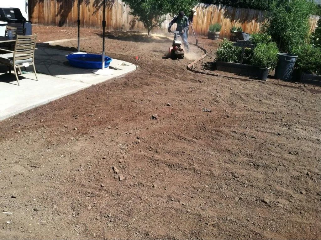 JR Landscaping & Lawn Services