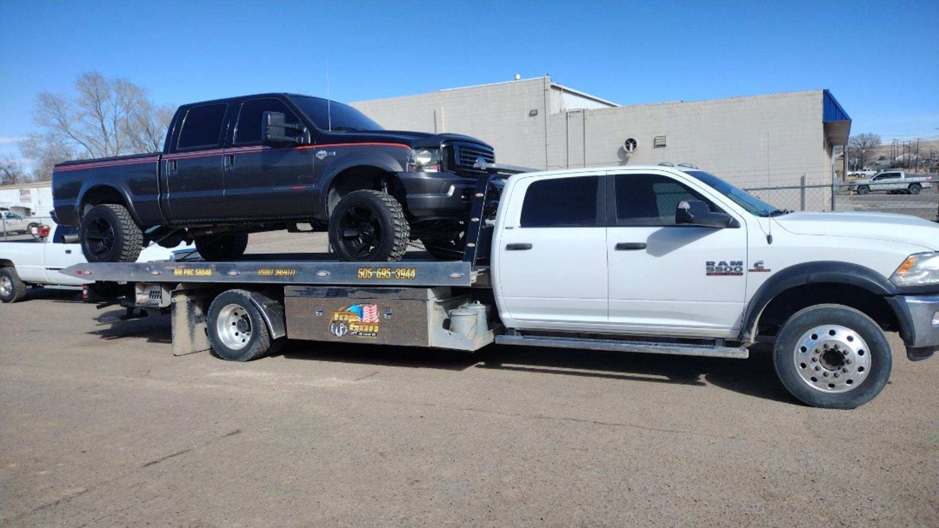 Call now for a towing service you can count on!