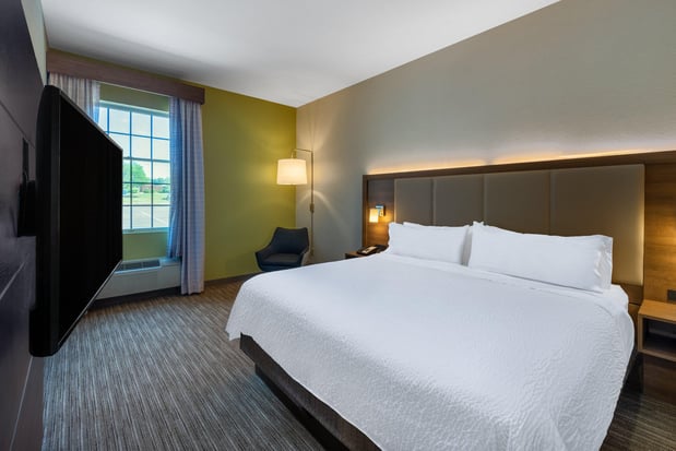 Images Holiday Inn Express State College @Williamsburg Square by IHG