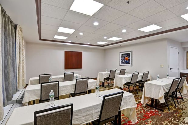 Images Hampton Inn Albany-Wolf Road (Airport)