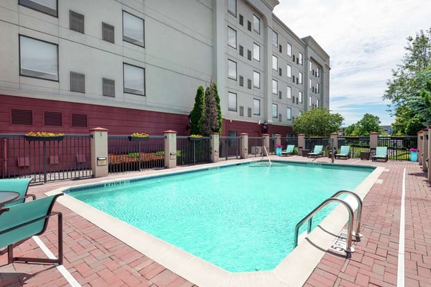 Images Hampton Inn South Plainfield-Piscataway