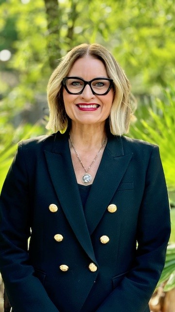 Images Janice Clow, REALTOR | RE/MAX ONE - The Woodlands & Spring
