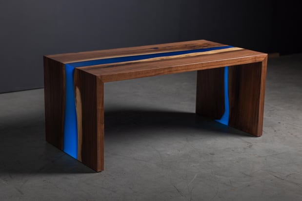 Images SENTIENT Furniture