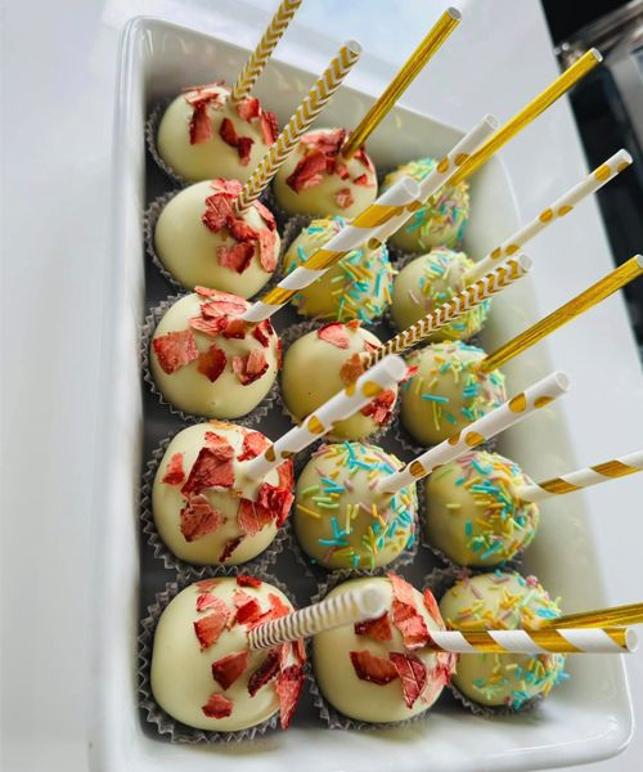 Images Yuliia Danyliuk Konditori