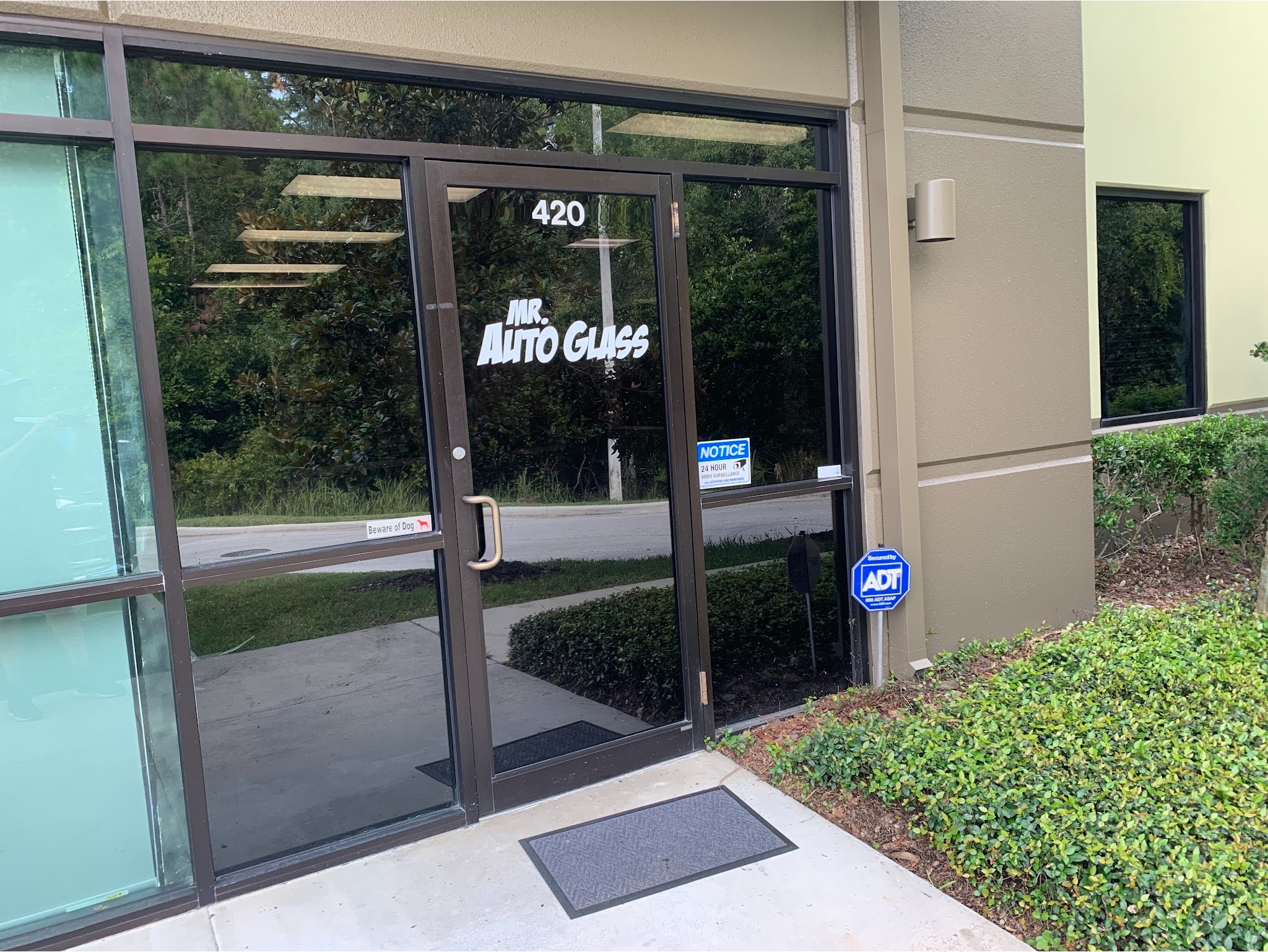 Our shop at 640 Brooker Creek Blvd, Suite 420, Oldsmar. Mobile service across Tampa Bay, in-shop appointments available.