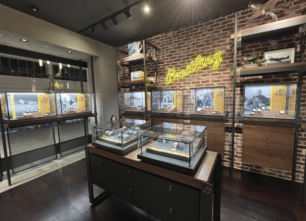 Images BREITLING BOUTIQUE MINNEAPOLIS