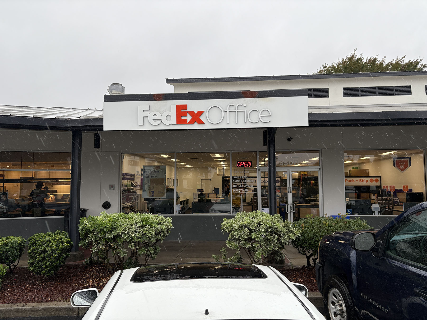 FedEx Office Print & Ship Center Image