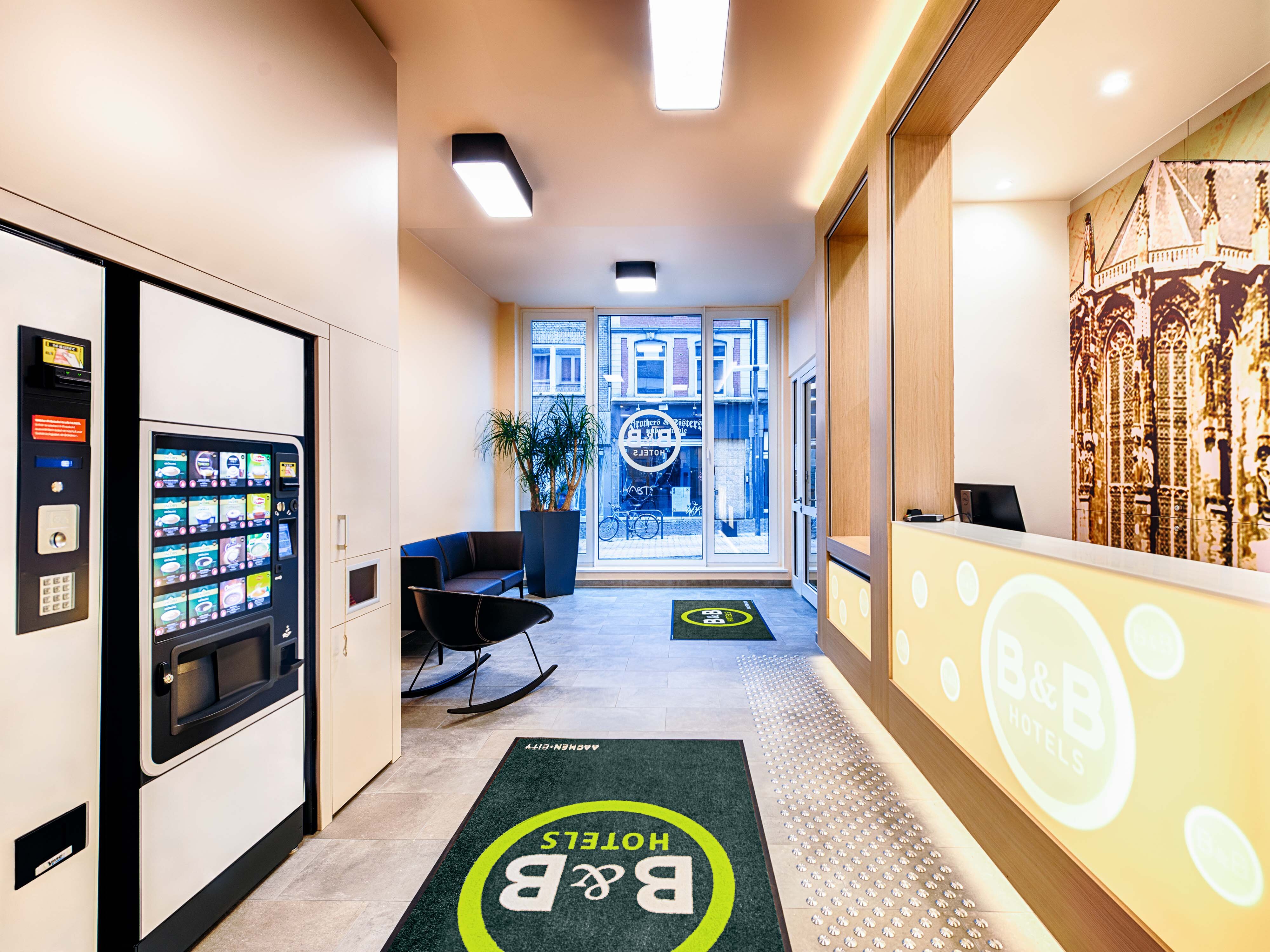 Bilder B&B HOTEL Aachen-City