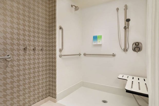 Images Home2 Suites by Hilton Chicago River North