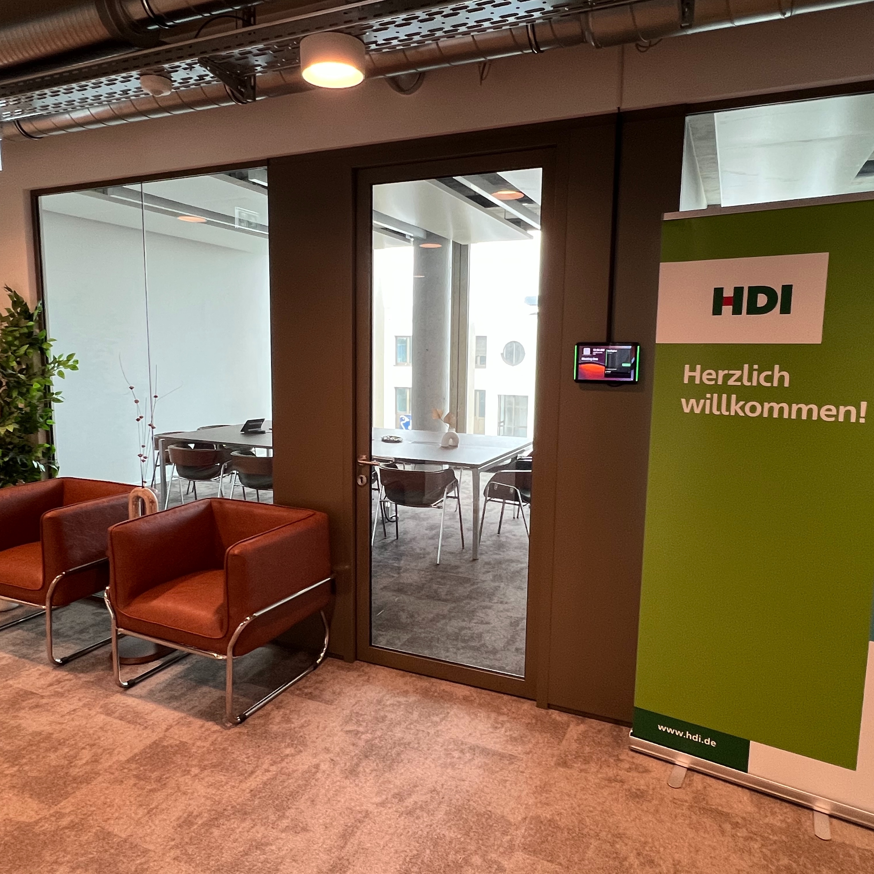 Bild 4 HDI Versicherungen: Stefan Bartkowiak in Schönefeld