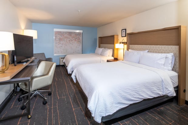 Images Holiday Inn & Suites Detroit - Troy by IHG