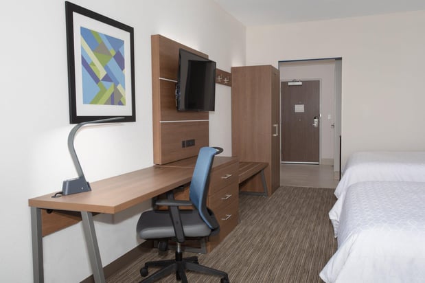 Images Holiday Inn Express & Suites Goodland I-70 by IHG