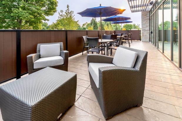 Images Holiday Inn Express & Suites Milwaukee – West Allis by IHG