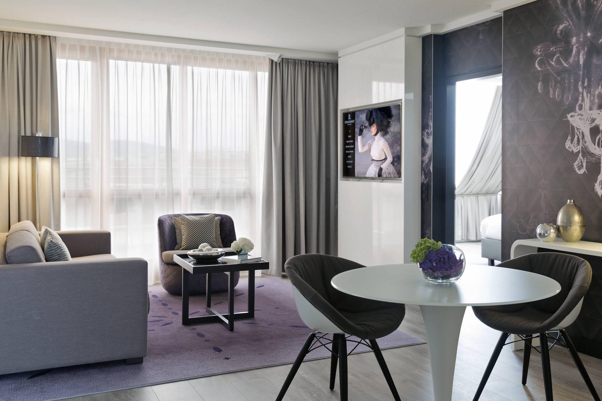 Renaissance Wien Hotel, Linke Wienzeile/Ullmannstrasse 71 in Vienna